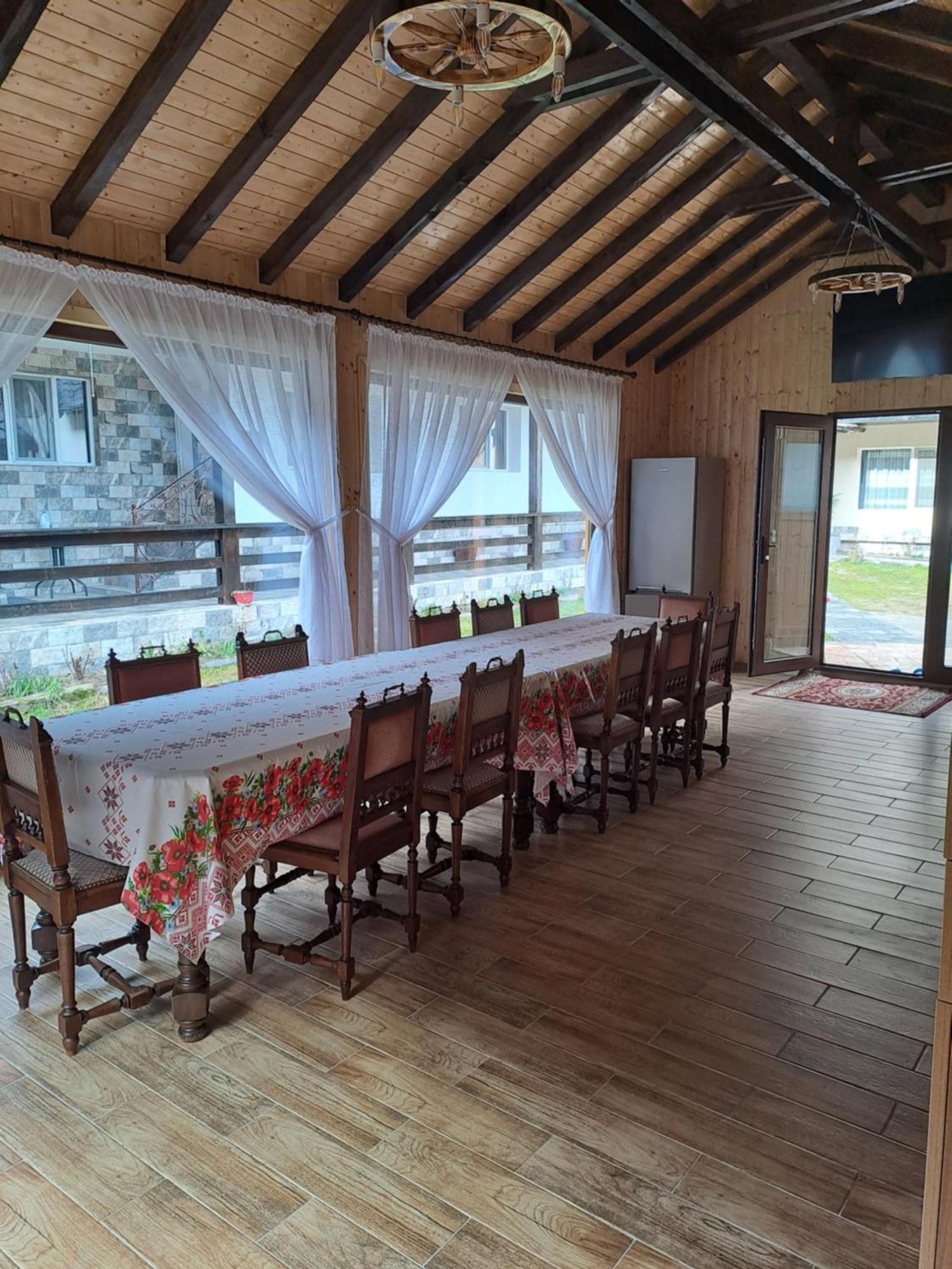 Villa Casa Raul à Rucăr Extérieur photo