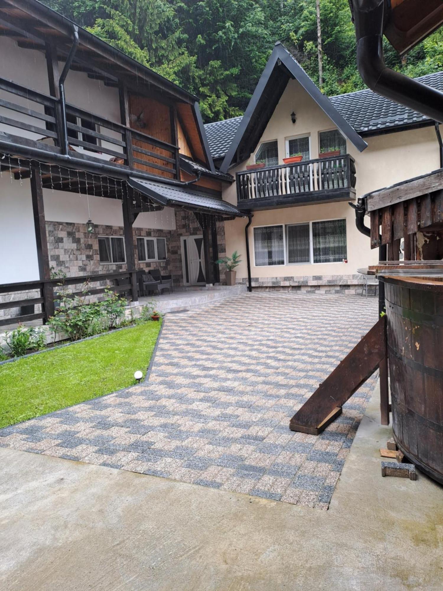 Villa Casa Raul à Rucăr Extérieur photo